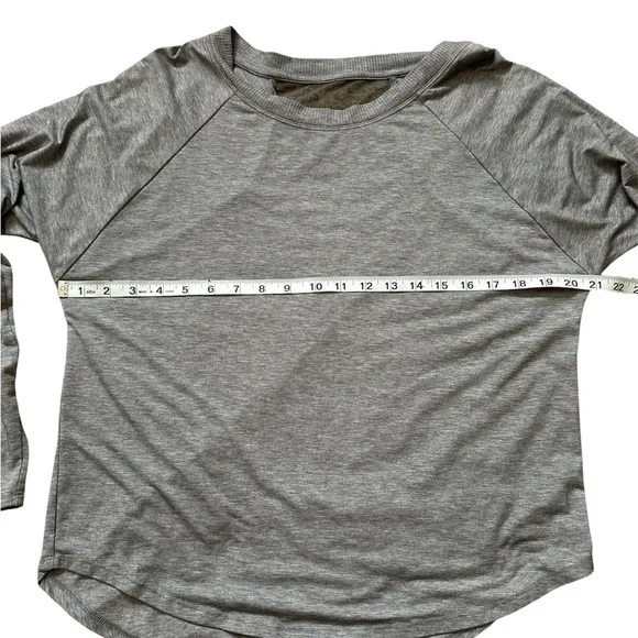 ATHLETA Gray Long Sleeve Top size M - Picture 3 of 4